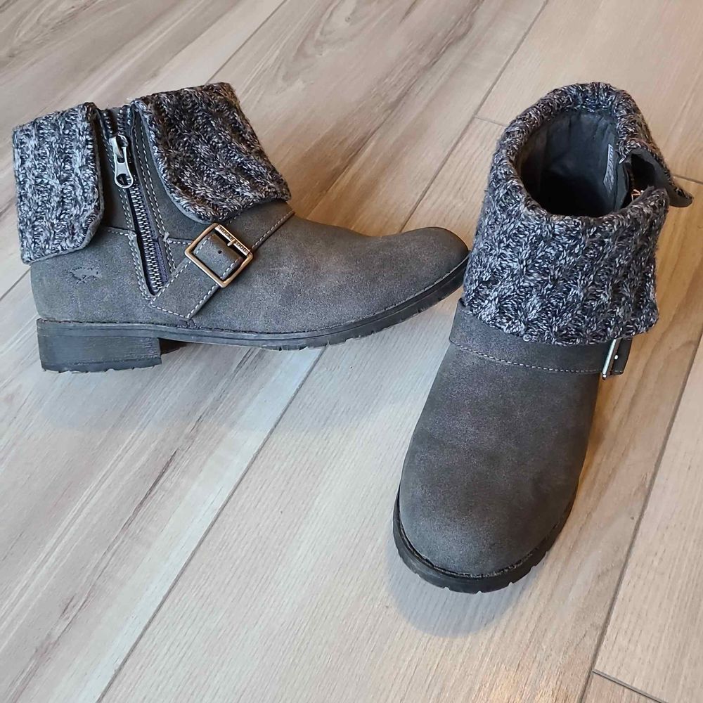 Rocket Dog Charcoal Ankle Boots with Knit Cuff